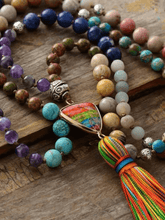 Carregar imagem no visualizador da galeria, Japamala de 108 Contas da Ativação dos 7 Chakras - Mundo dos Japamalas