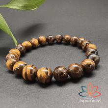 Carregar imagem no visualizador da galeria, Pulseira da Pedra Natural Olho de Tigre. Proporciona o Equilíbrio dos Chakras Inferiores e Ancora Energias Negativas