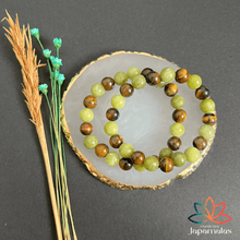 Carregar imagem no visualizador da galeria, Pulseira FORTUNA – Jade e Olho de Tigre: Abundância e Prosperidade