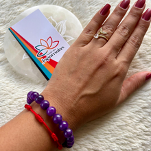 Carregar imagem no visualizador da galeria, Pulseira Ametista Escura. Promove concentração e alívio do stress
