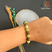 Carregar imagem no visualizador da galeria, Pulseira FORTUNA – Jade e Olho de Tigre: Abundância e Prosperidade