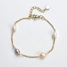 Carregar imagem no visualizador da galeria, Pulseira em Pérolas Naturais La Bella