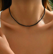 Carregar imagem no visualizador da galeria, Colar Havenna em Pedras Natuarais Facetadas