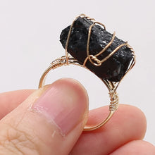 Carregar imagem no visualizador da galeria, Anel Gota de Pedras Naturais (Ajustável)