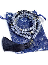 Carregar imagem no visualizador da galeria, Japamala de 108 Contas + Pulseira das Pedras Naturais Jaspe e Hematita. Promove Alta Proteção Espiritual, Purifica o Campo Energético e Alinha os Chakras