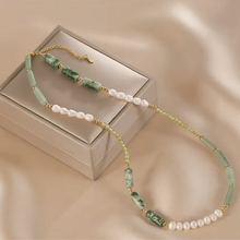 Carregar imagem no visualizador da galeria, Colar Harmony em Quartzo Verde, Epidoto e Pérolas de Água Doce
