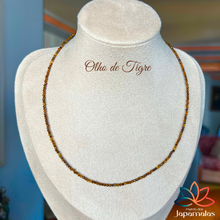 Carregar imagem no visualizador da galeria, Colar Havenna em Pedras Natuarais Facetadas
