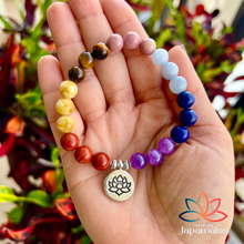 Carregar imagem no visualizador da galeria, Pulseia 7 Chakras em Pedras Naturais: Harmonia e Alinhamento Vibracional
