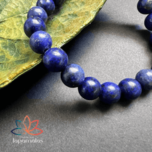 Carregar imagem no visualizador da galeria, Pulseira de Pedra Natural Lápis Lazuli. Eleva Conexão Espiritual e Combate Ataques Espirituais.
