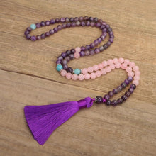 Carregar imagem no visualizador da galeria, Japamala de 108 contas + Pulseira. Quatzo Rosa e Ametista. Purificação do Estado Emocional e Eleva a Sabedoria - Mundo dos Japamalas
