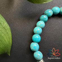 Carregar imagem no visualizador da galeria, Pulseira de Pedra Natural Turquesa Azul com Pingente. Auxilia a Cura Física e Espiritual - Mundo dos Japamalas
