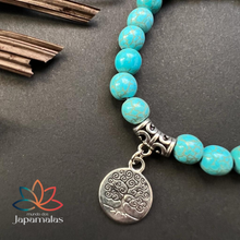 Carregar imagem no visualizador da galeria, Pulseira de Pedra Natural Turquesa Azul com Pingente. Auxilia a Cura Física e Espiritual - Mundo dos Japamalas
