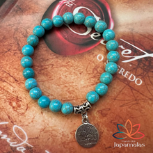 Carregar imagem no visualizador da galeria, Pulseira de Pedra Natural Turquesa Azul com Pingente. Auxilia a Cura Física e Espiritual - Mundo dos Japamalas
