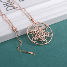 Carregar imagem no visualizador da galeria, Colar Cubo de Metatron Geometria Sagrada - Mundo dos Japamalas
