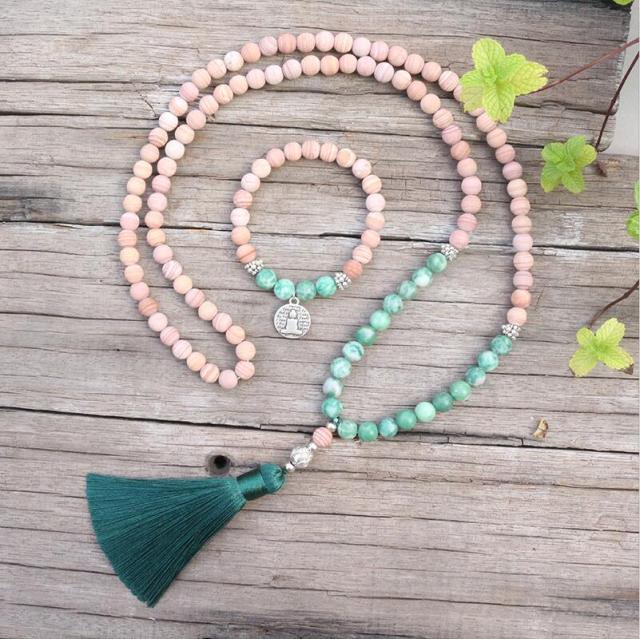 Japamala 108 Contas + Pulseira. Rodonita Fosca e Jade Fosca. Ativação do Chakra do Coração e Positividade. - Mundo dos Japamalas