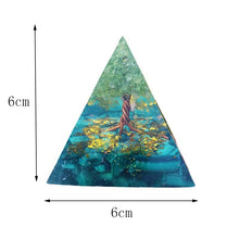 Carregar imagem no visualizador da galeria, Orgonite da Pedra Natural Malaquita. Promove a Elevação Espiritual e Purificação do Campo Energético - Mundo dos Japamalas
